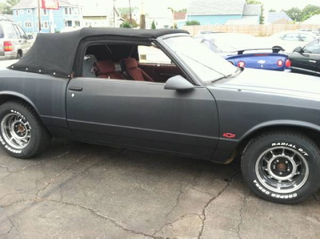 Illustration for article titled This 1987 Chevy Monte Carlo Lets You Drop The Top and $6,500